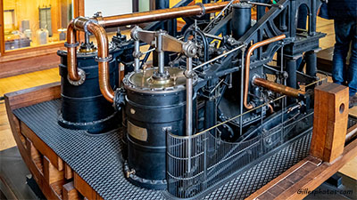 Machine à vapeur qui a équipé la corvette