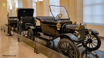 Ford T (1908-1927) : La dame en noir